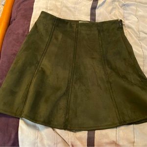Loft size 8 flippy skirt